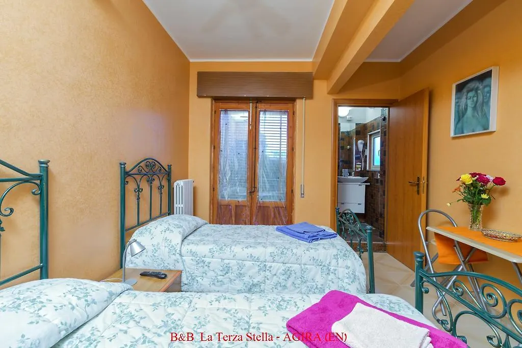 ベッド・アンド・ブレックファスト Casa Albergo La Terza Stella Agira